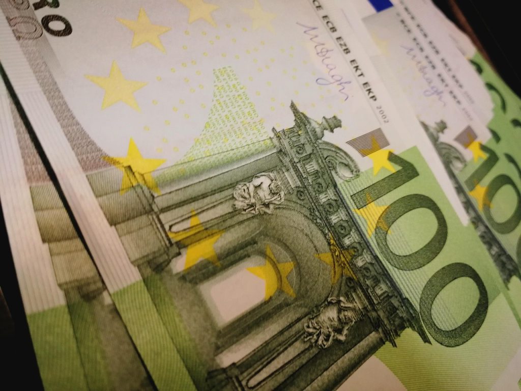 ce inseamna card de credit