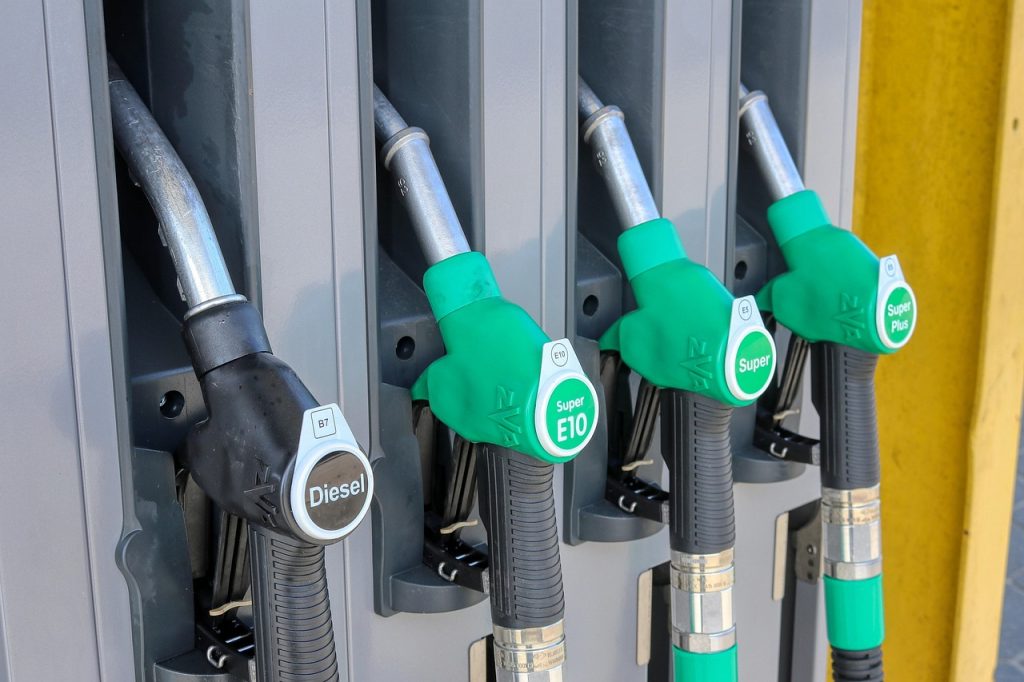 cat costa 1 metru cub de gaz