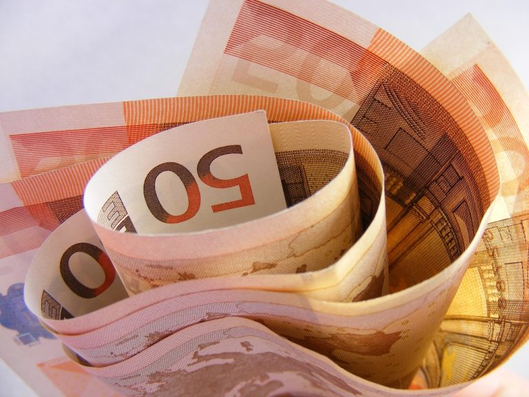 tari cu moneda euro